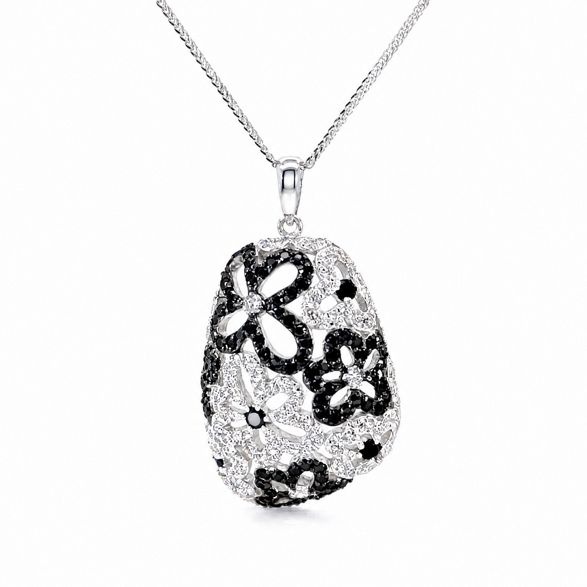 Floret Pendant Necklace_Black
